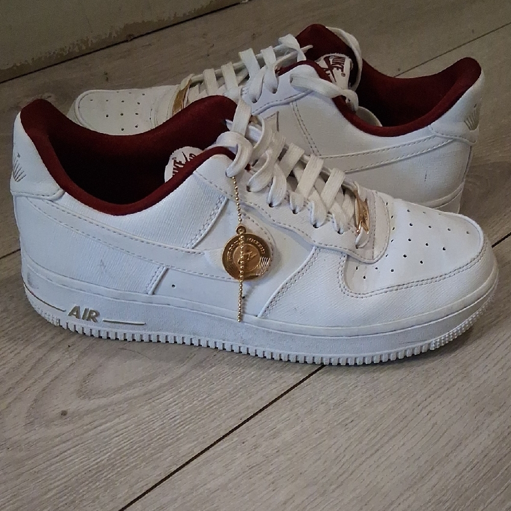 Nike Air Force 1